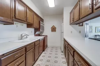 Photo #4: 230006198 Listing