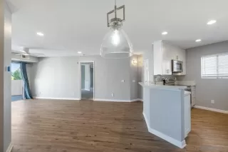 Photo #4: 230006220 Listing