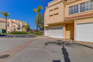 Photo #2: 230006233 Listing