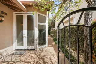 Photo #3: 230006255 Listing