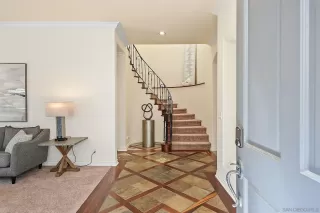 Photo #5: 230006255 Listing