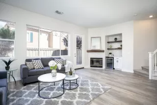 Photo #5: 230006259 Listing