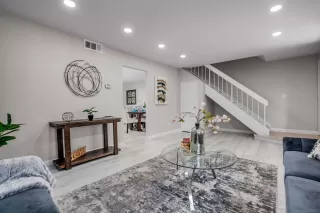 Photo #6: 230006285 Listing 