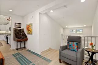 Photo #3: 230006311 Listing