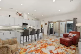 Photo #4: 230006311 Listing