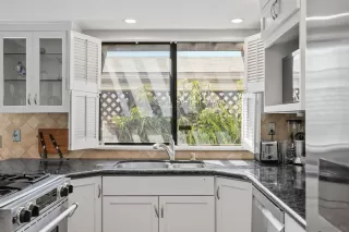 Photo #6: 230006384 Listing