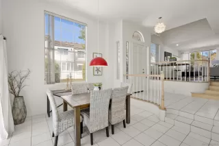 Photo #3: 230006412 Listing