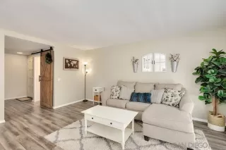 Photo #5: 230006424 Listing