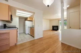 Photo #6: 230006443 Listing