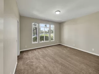 Photo #5: 230006447 Listing