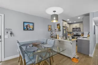 Photo #4: 230006456 Listing