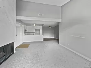 Photo #5: 230006472 Listing