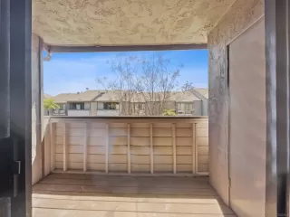 Photo #6: 230006472 Listing