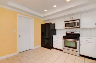 Photo #5: 230006524 Listing