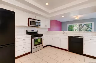 Photo #6: 230006524 Listing