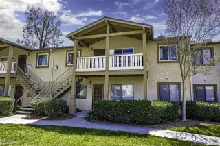 Photo #2: 230006529 Listing 