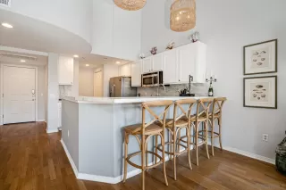 Photo #3: 230006554 Listing