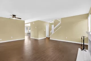 Photo #5: 230006580 Listing 