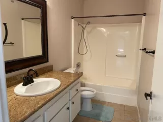 Photo #6: 230006585 Listing