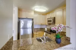 Photo #6: 230006622 Listing 