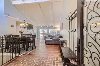 Photo #1: 230006700 Listing