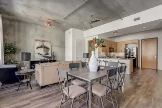 Photo #1: 230006717 Listing 