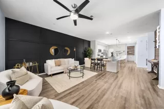 Photo #3: 230006735 Listing