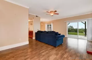 Photo #1: 230006738 Listing 