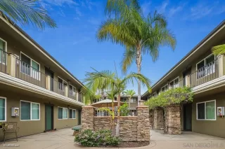 Photo #6: 230006745 Listing 