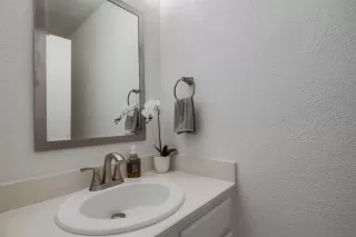 Photo #4: 230006754 Listing