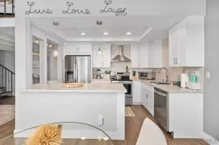 Photo #3: 230006762 Listing