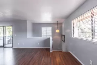 Photo #2: 230006792 Listing