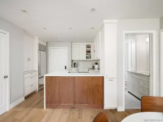 Photo #4: 230006802 Listing