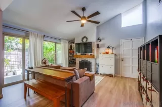 Photo #2: 230006820 Listing