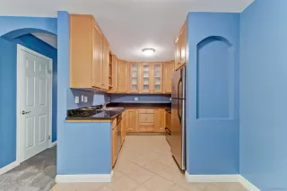 Photo #4: 230006876 Listing 