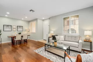 Photo #3: 230006880 Listing