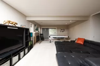 Photo #2: 230006940 Listing