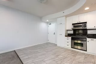 Photo #4: 230006950 Listing 