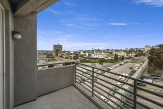 Photo #6: 230006963 Listing 