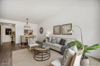 Photo #6: 230006986 Listing