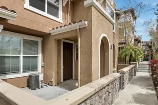 Photo #3: 230007012 Listing 