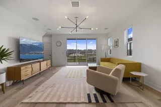 Photo #3: 230007015 Listing