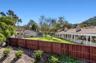 Photo #2: 230007032 Listing