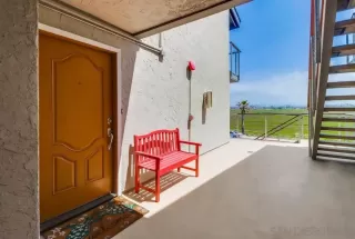 Photo #4: 230007036 Listing