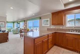 Photo #5: 230007036 Listing