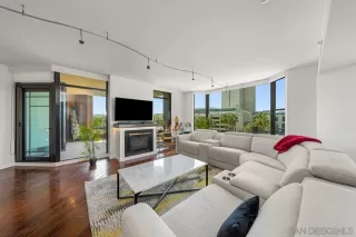 Photo #2: 230007040 Listing 