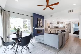 Photo #3: 230007046 Listing