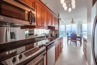 Photo #5: 230007068 Listing 