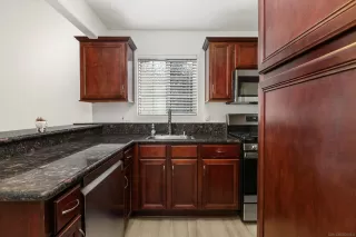 Photo #2: 230007073 Listing