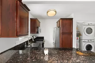 Photo #3: 230007073 Listing